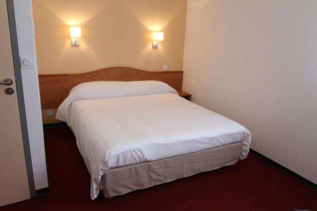 Brit Hotel Confort Villeneuve Sur Lot Bias  Camera foto
