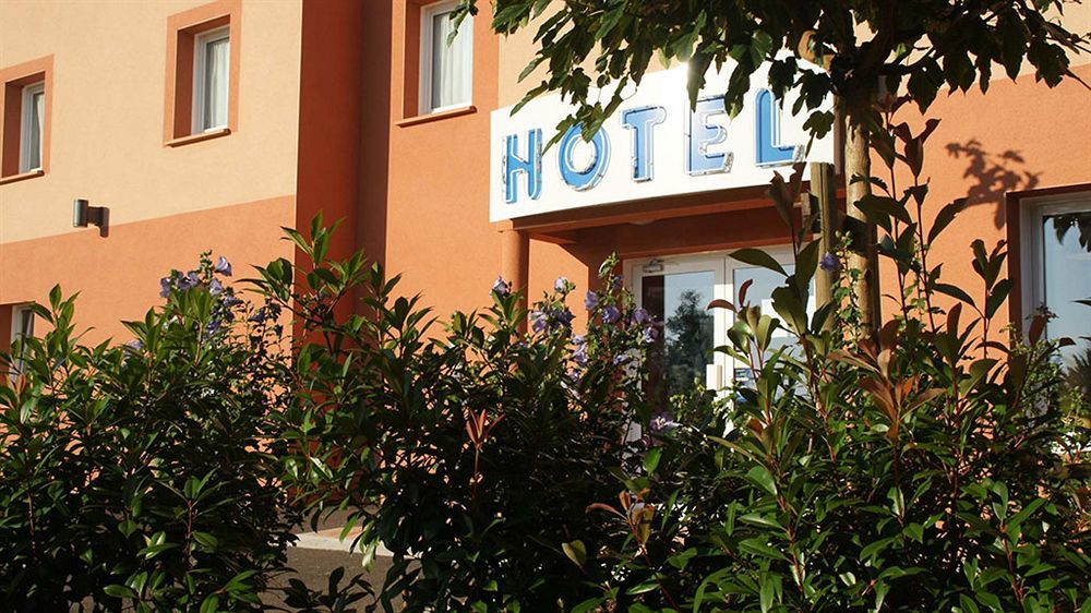 Brit Hotel Confort Villeneuve Sur Lot Bias  Esterno foto